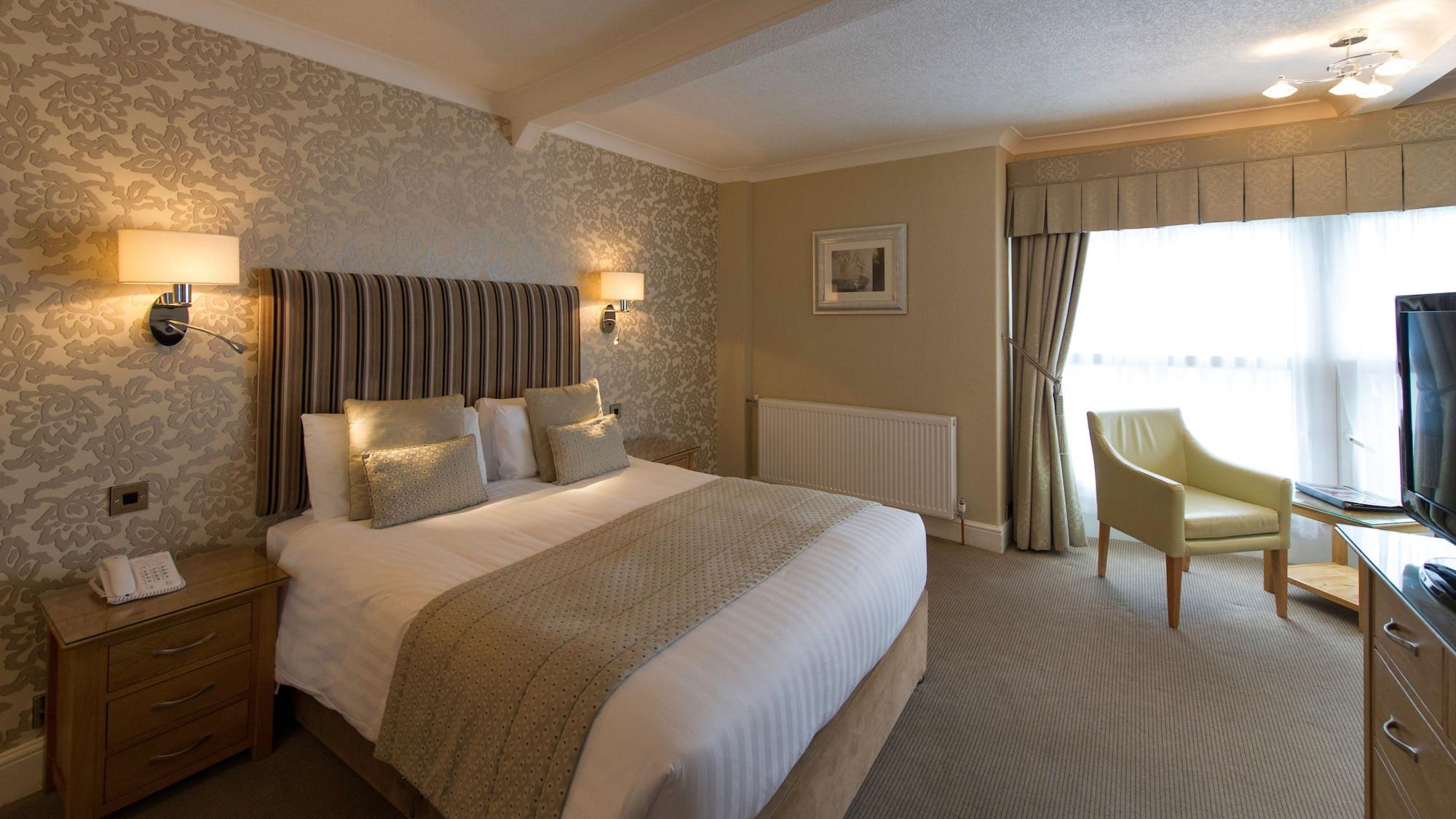 The Royal & Fortescue Hotel Barnstaple Ngoại thất bức ảnh
