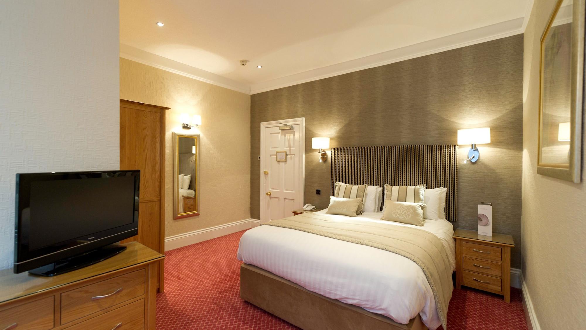 The Royal & Fortescue Hotel Barnstaple Ngoại thất bức ảnh