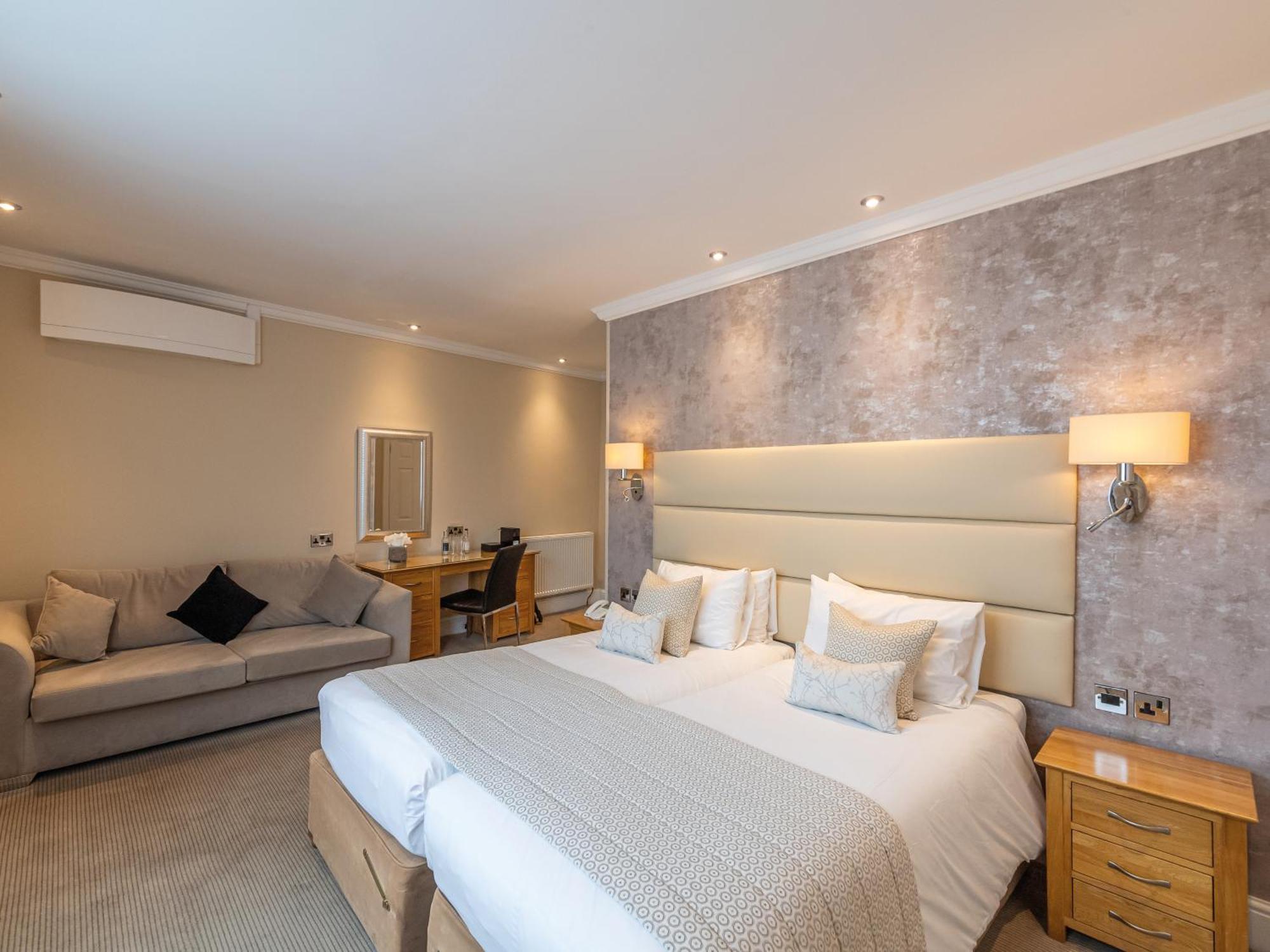 The Royal & Fortescue Hotel Barnstaple Ngoại thất bức ảnh