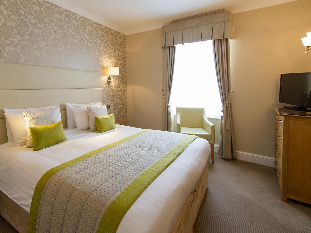 The Royal & Fortescue Hotel Barnstaple Ngoại thất bức ảnh